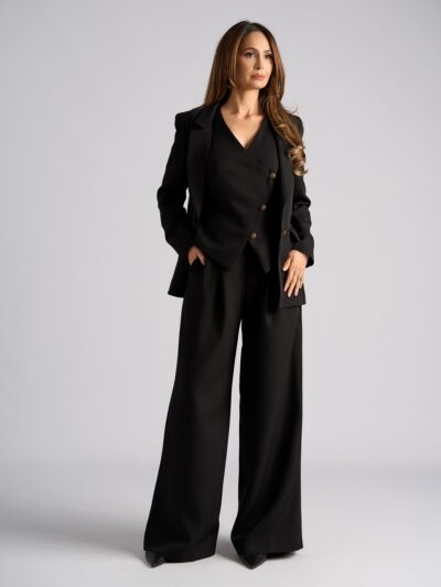 Sacou Andreea Negru