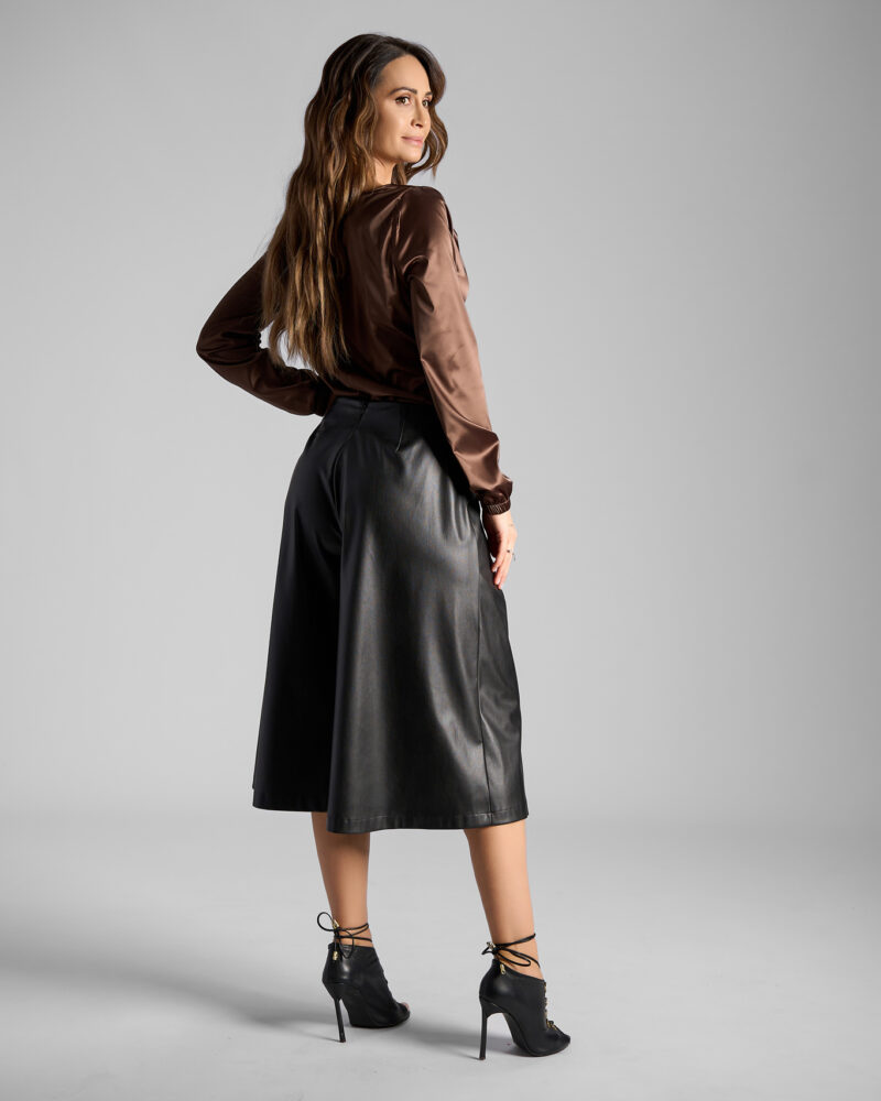 Bluza Cu Decolteu Căzut Maro - imagine 2