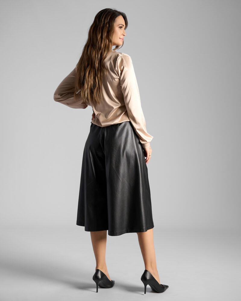 Bluza Petrecută Din Satin Cu Un Design Elegant Și Sofisticat Crem - imagine 2