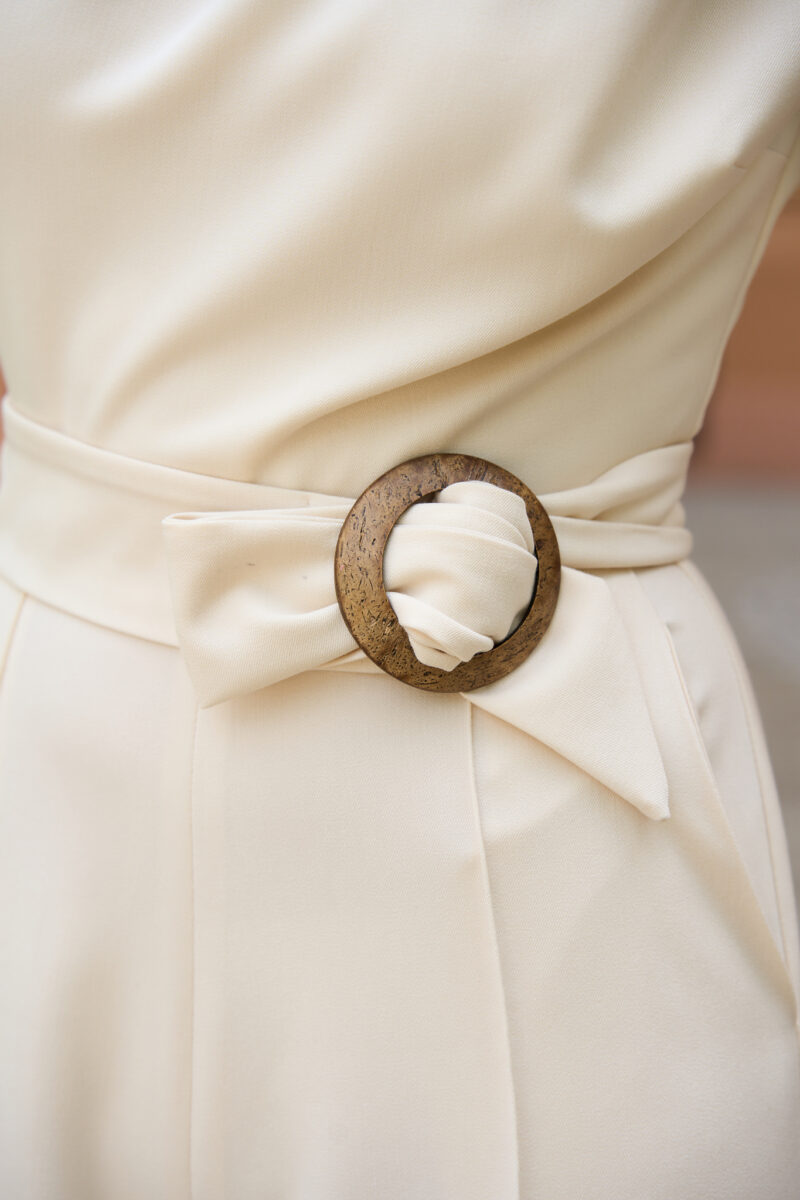 Salopetă elegantă din stofă cu pantaloni evazați crem Atena - imagine 4
