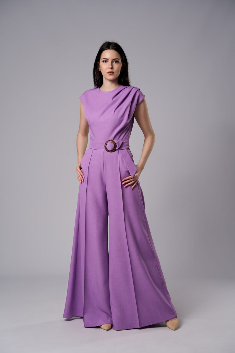 Salopetă Atena elegantă din stofă cu pantaloni evazați mov - imagine 5