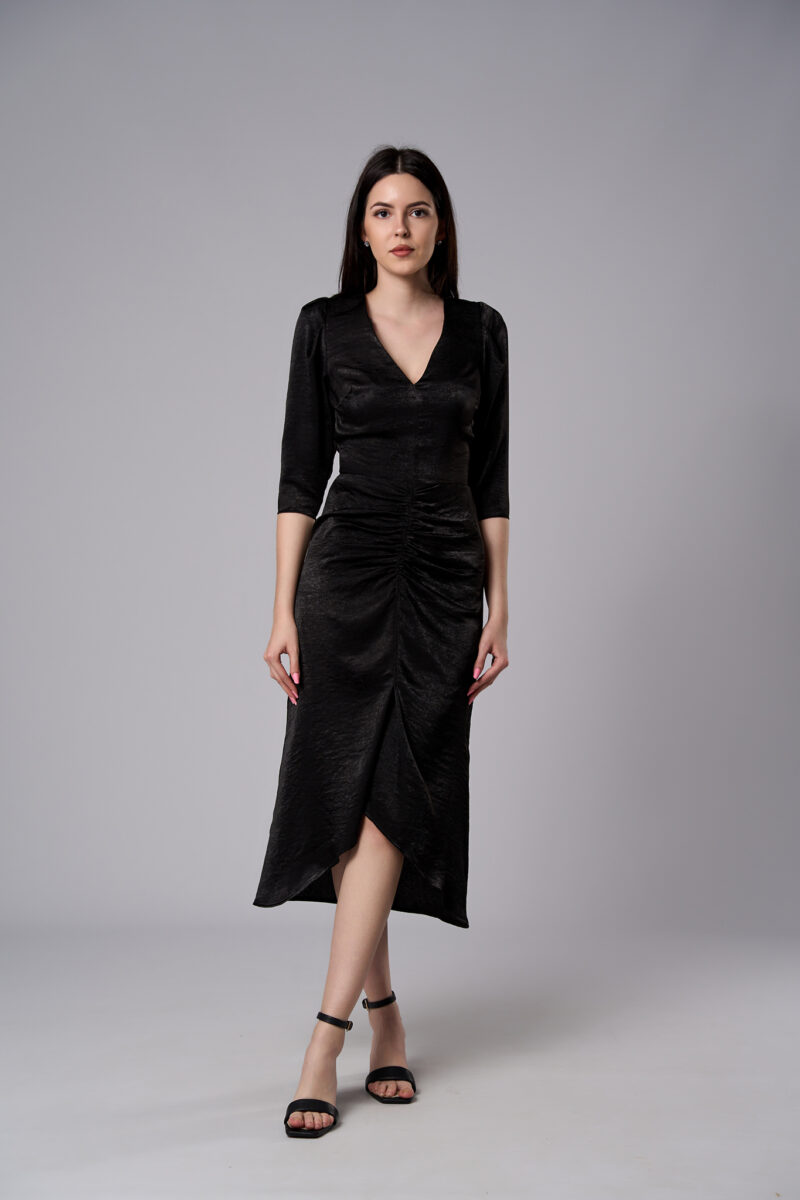 Rochie midi Serena cu croi cambrat neagră