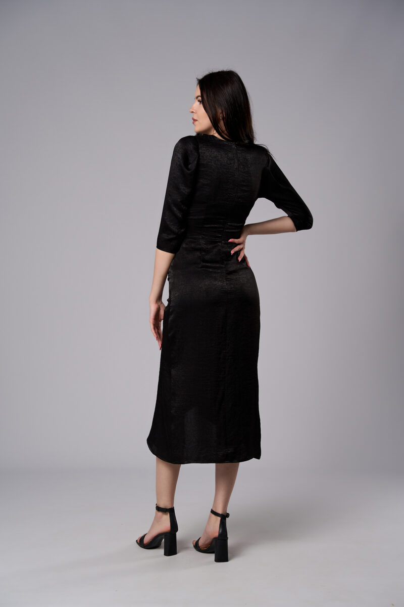 Rochie midi Serena cu croi cambrat neagră - imagine 3