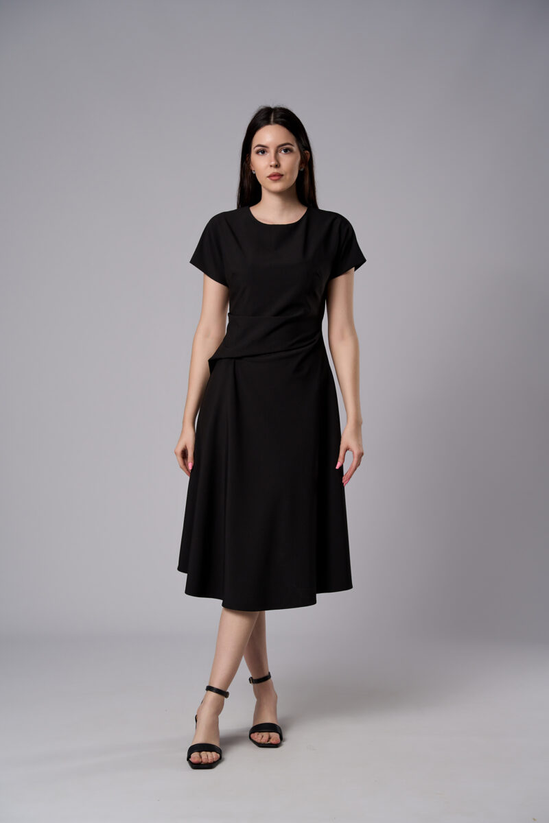 Rochie midi Ava cu croi în A din stofă elastică neagră - imagine 3