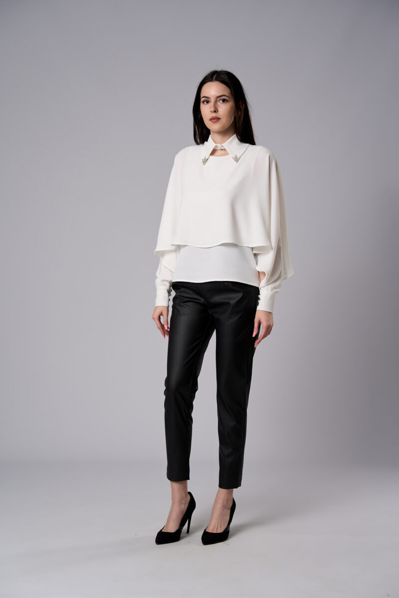 Bluza Olivia cu două straturi albă