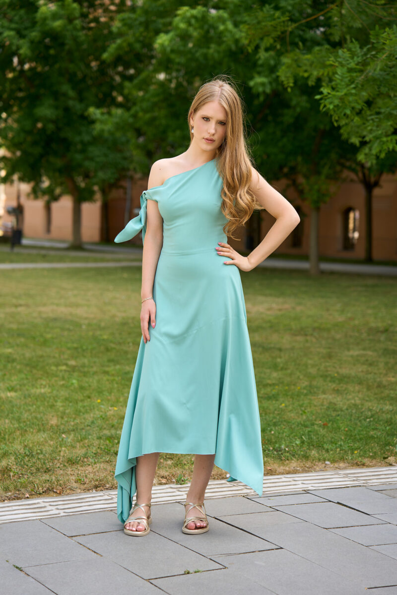 Rochie midi asimetrică Aqua Sofia