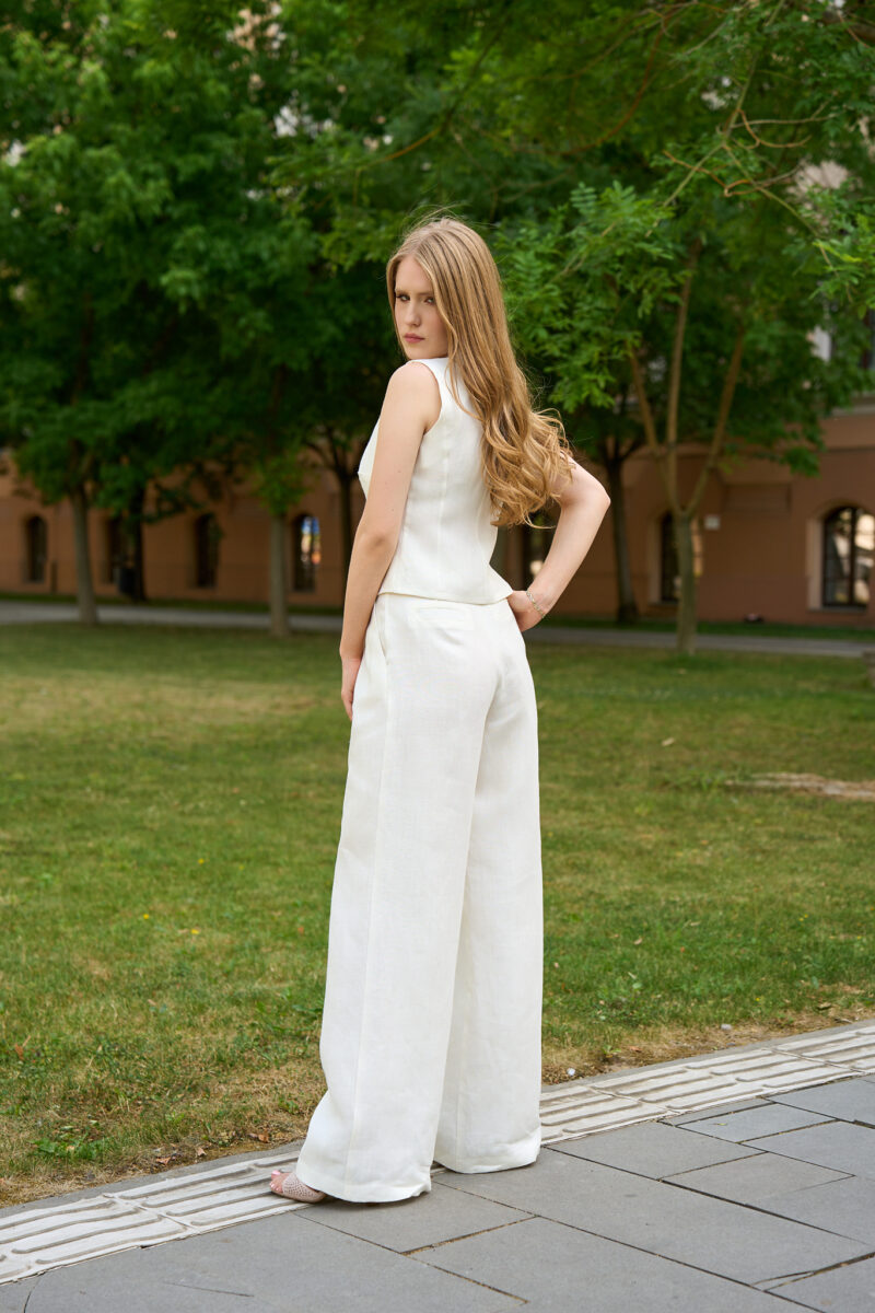 Pantaloni evazați de vară din in albi Kala - imagine 2